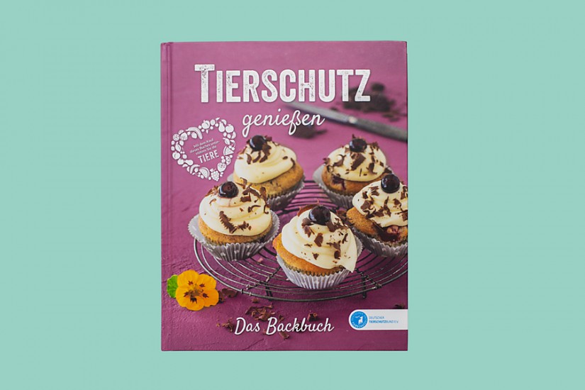 Backbuch-Cover: »Tierschutz genießen - das Backbuch«