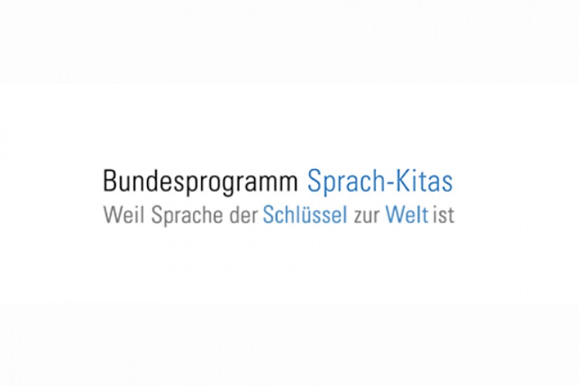 Banner: »Sprach-Kitas: Weil Sprache der Schlüssel zur Welt ist«