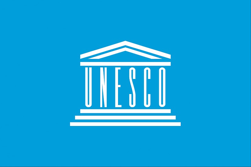 Logo:  UNESCO