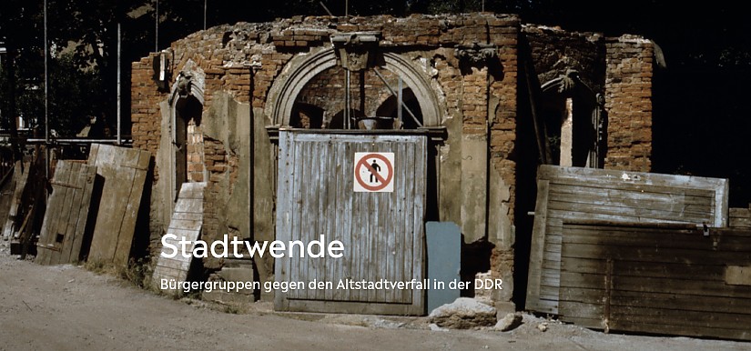 Banner: »Stadtwende« - Ausstellung, Quelle: Klassik Stiftung Weimar Banner: »Stadtwende« - Ausstellung, Quelle: Klassik Stiftung Weimar
