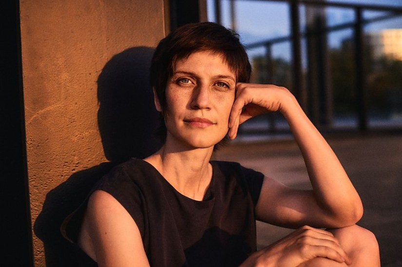 Singer-Songwriterin Alin Coen, Copyright: David_Dollmann Singer-Songwriterin Alin Coen, Copyright: David_Dollmann