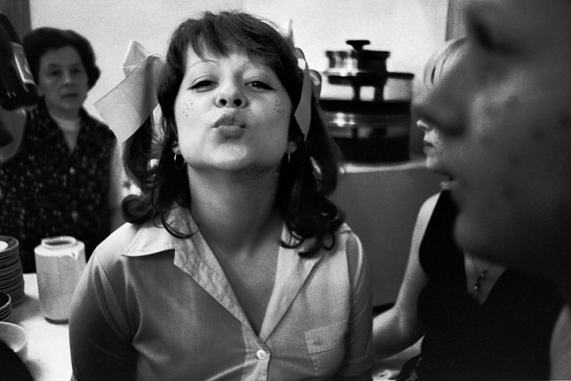 Rosenmontag im Café Resi, Weimar, 1980, Foto: Claus Bach