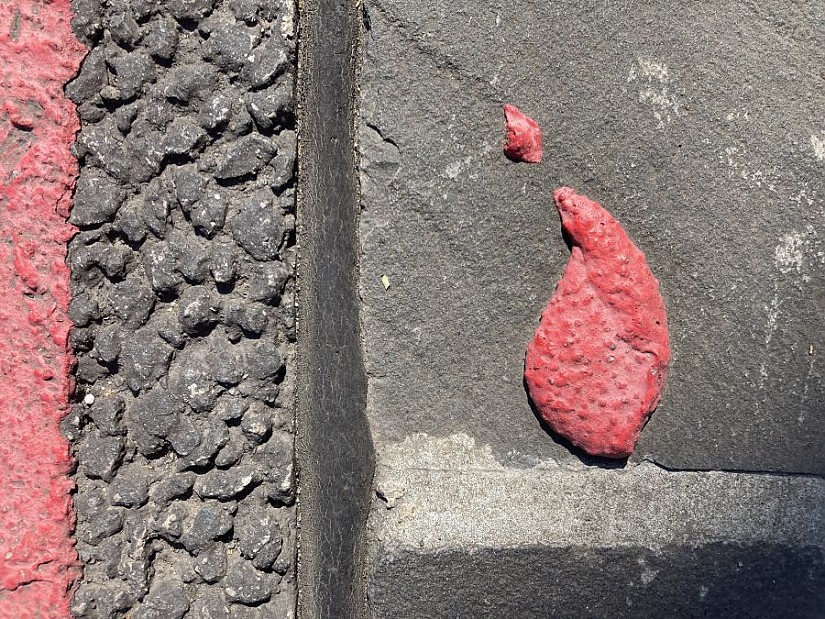 „Detail des Straßenbelags am Sophienstiftsplatz“, Foto: Claus Bach „Detail des Straßenbelags am Sophienstiftsplatz“, Foto: Claus Bach