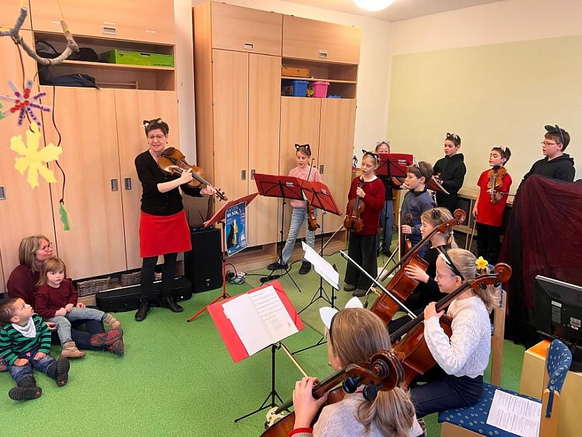 Weimarer Stadtstreicher im Kindergarten, Foto: Stefan Schmidt