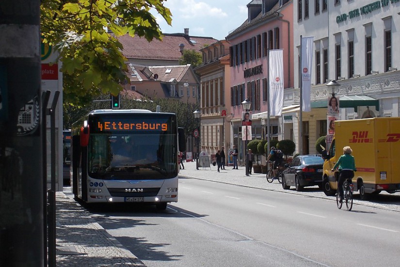 Buslinie 4, Foto: Radio LOTTE