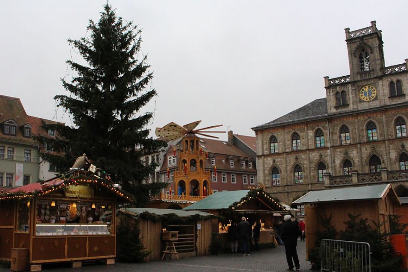 Weihnachtsbaum auf dem Weimarer Marktplatz, Foto: Radio LOTTE (2018)