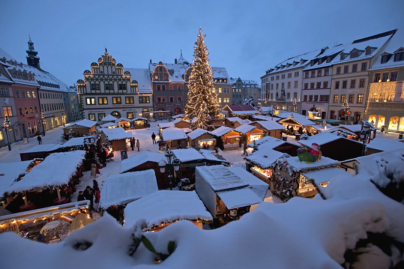 Weimarer Weichnachtsmarkt auf dem Marktplatz, Foto: Maik Schuck