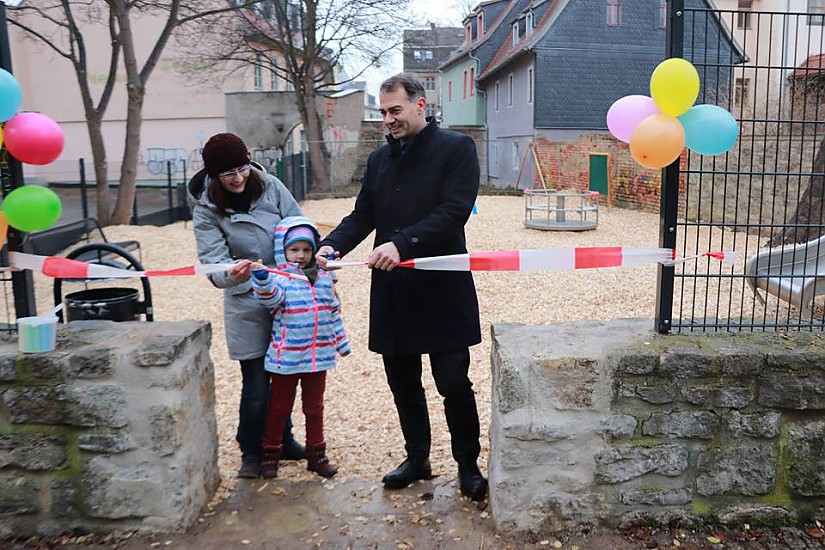 Eröffnung des Ersatzspielplatzes hinter dem "mon ami", Foto: Stadt Weimar