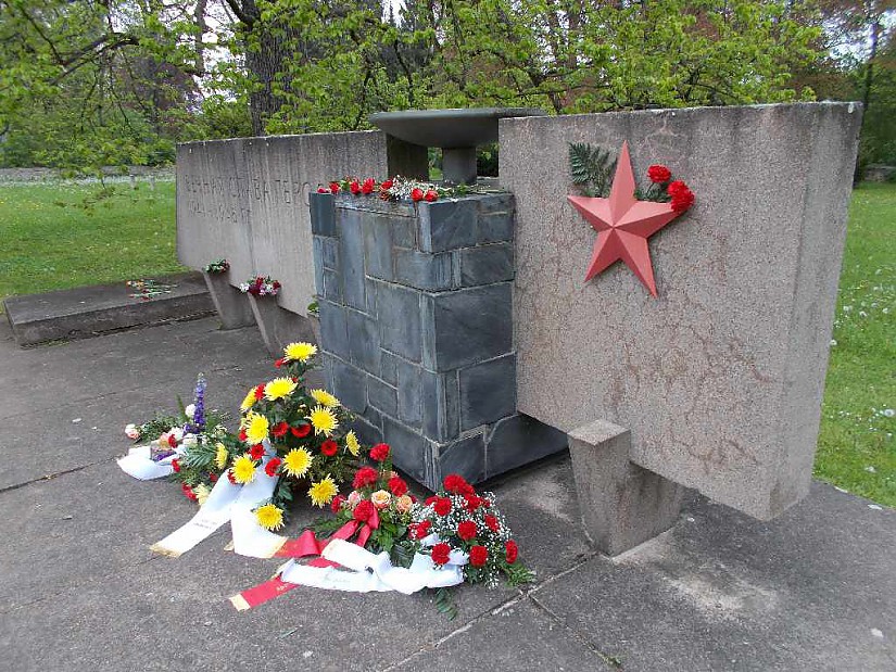 Sowjetischer Friedhof im Ilmpark, Foto: Radio Lotte