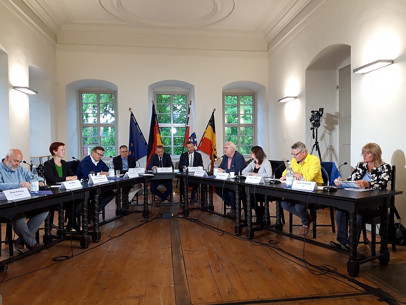 Pressekonferenz zur Europa- und Kommunalwahl 2019 in Weimar, Foto: Ida Pruchnewski / Radio LOTTE Pressekonferenz zur Europa- und Kommunalwahl 2019 in Weimar, Foto: Ida Pruchnewski / Radio LOTTE