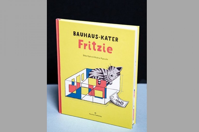 Buchcover »Bauhaus-Kater Fritzie« von Silke Opitz, Mylène Rigaudie, Quelle: Revolver Publishing Verlag  Buchcover »Bauhaus-Kater Fritzie« von Silke Opitz, Mylène Rigaudie, Quelle: Revolver Publishing Verlag