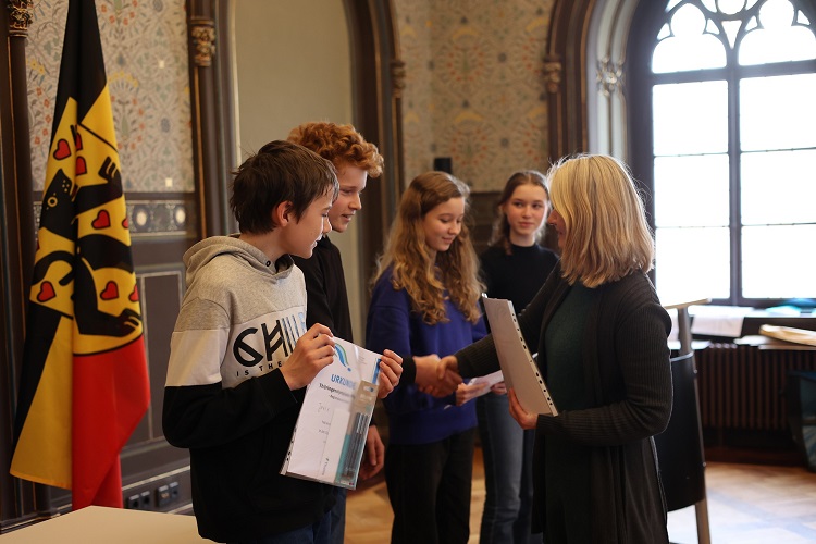 Regionale Preisträger der 32. Thüringer Physik-Olympiade (Quelle: Stadt Weimar) 