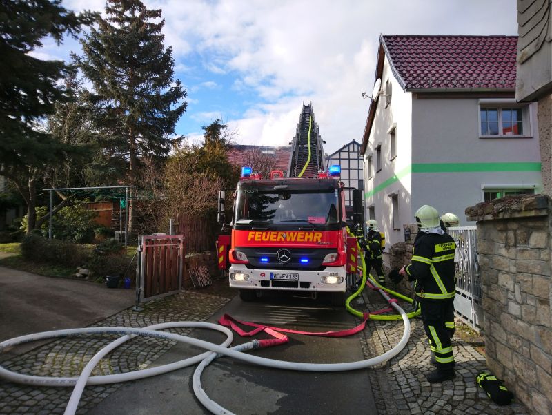 Feuerwehreinsatz in Süßenborn (Foto: Stadt Weimar)  Feuerwehreinsatz in Süßenborn (Foto: Stadt Weimar)