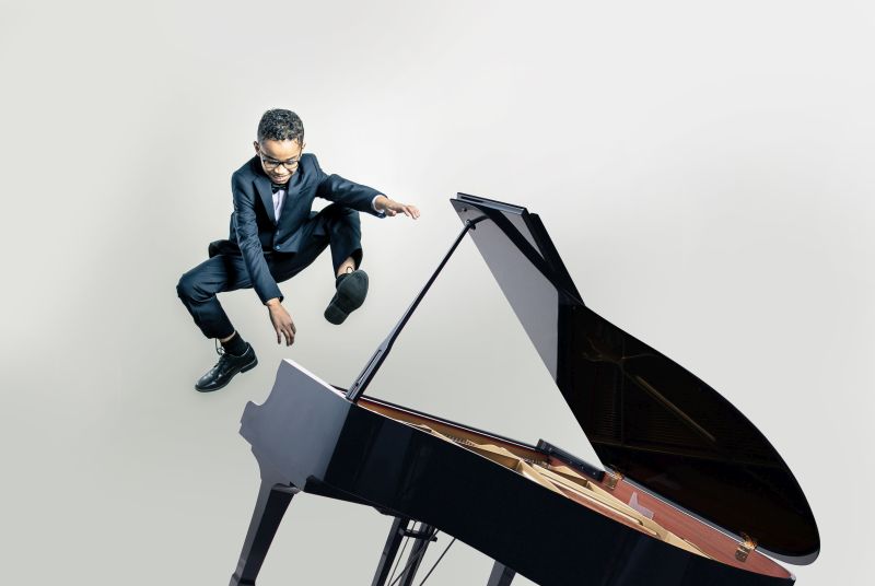 Titelmotiv: Der 6. Internationale Franz Liszt Wettbewerb für Junge Pianisten (Foto: Guido Werner) Titelmotiv: Der 6. Internationale Franz Liszt Wettbewerb für Junge Pianisten (Foto: Guido Werner)